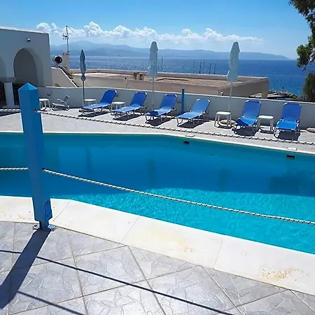 Arkas Hotel 4*